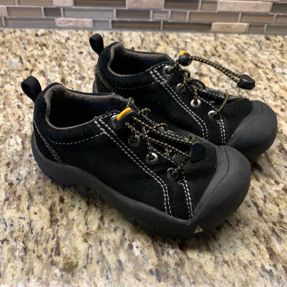 Keen Toddler Shoes - Size 12